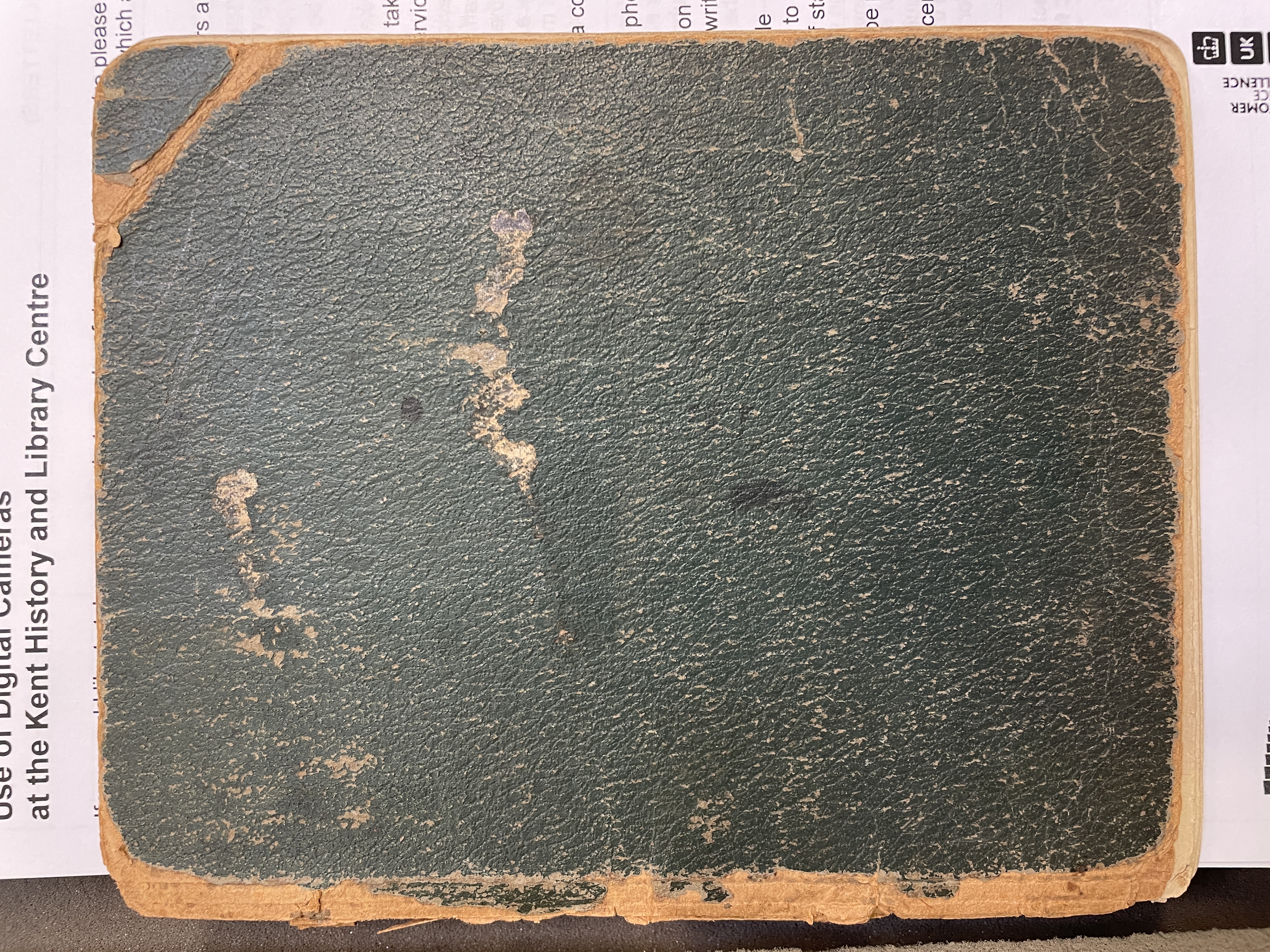 First click in the center of the circle, then click anywhere on the outside of the circle.